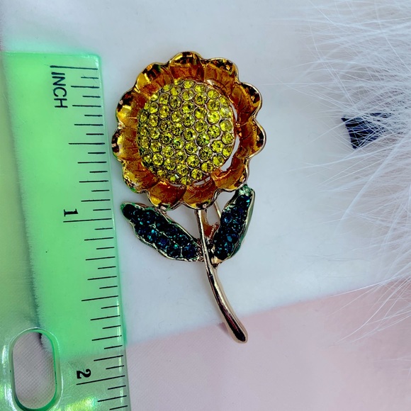 Sunflower Rhinestone  Flower Brooch - Picture 3 of 3
